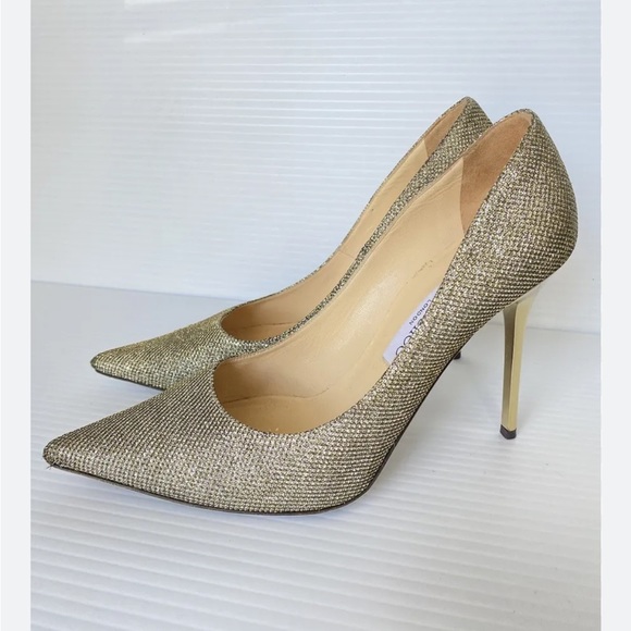 JIMMY  CHOO  classic shoes, light gold color , size 39 - Picture 1 of 6